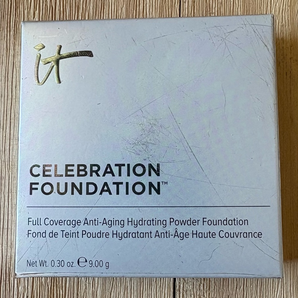 IT Cosmetics ‘Celebration Foundation’